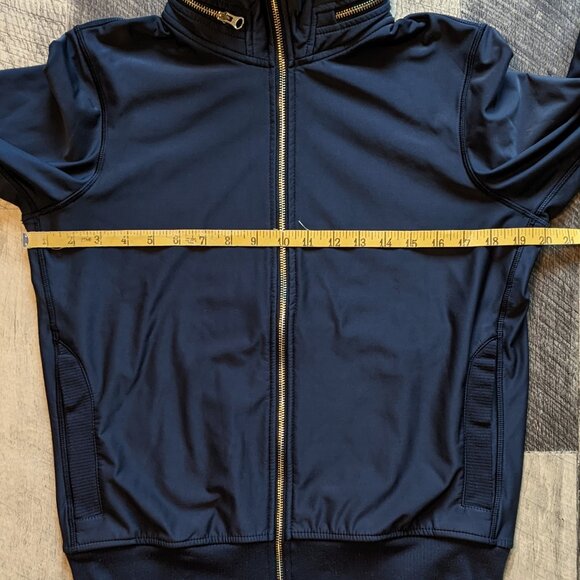 Lululemon Future Varsity Softshell Jacket w/ Stowable Hood Black - Picture 9 of 9